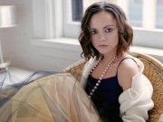 Кристина Риччи (Christina Ricci) фотограф Viki Forshee (Elle Girl) 2005 (10xHQ) Ee21fe295802840