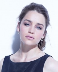 Emilia Clarke - Lorenzo Agius Photoshoot (2011) - 2x HQ