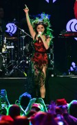Селена Гомес (Selena Gomez) Z100’s Jingle Ball 2013 at Madison Square Garden in New York City - 13.12.13 - 94xHQ F8c1d2296581270