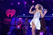 Ариана Гранде (Ariana Grande) Z100’s Jingle Ball 2013 at Madison Square Garden in New York City - 13.12.13 (60xHQ) 10be87296605214