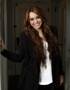 Майли Сайрус (Miley Cyrus) Matt Sayles Portrait (Santa Monica, March 13, 2010) (14xHQ) 1d921c298884095