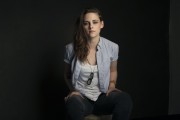 Кристен Стюарт (Kristen Stewart) 2014 Sundance Film Festival Camp X-Ray Portrait (6xHQ) Ddbe4d302440297