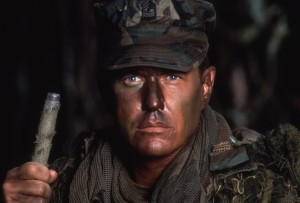 СНАЙПЕР / Sniper (1992) Tom Berenger & Billy Zane movie stills 2795e5304659275