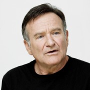 Робин Уильямс (Robin Williams) World's Greatest Dad - Photocall, Los Angeles, 2009 (33xHQ) 5a2dca305516380