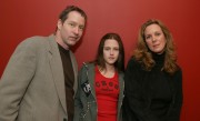 Кристен Стюарт (Kristen Stewart) Sundance Film Festival premiere 'Speak' at Prospector in Park City, 2004-01-20 (16xHQ) 210677305544435