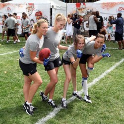Willa Holland @ The Madden NFL Pigskin Pro-Am - New York - July 27th, 2011 (17x)
