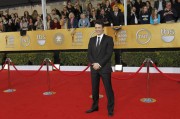 Джеймс Франко (James Franco) 17th Annual Screen Actors Guild Awards,2011.01.30 (46xHQ) Eb94e1307599599