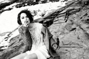 Кира Найтли (Keira Knightley) Ellen Von Unwerth Photoshoot for Vogue 2011 (13xHQ) E22c17308370837