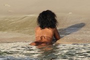 Рианна (Rihanna) On the beach, Barbados, 2013-12-28 (82xHQ) 960c1a309924794