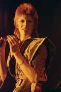 David Bowie - 18 HQ 3f43d8310128224