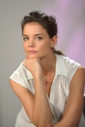 Кэти Холмс (Katie Holmes) photoshoot in New York February 13, 2014 (35xHQ) E46077312676846