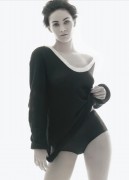 Меган Фокс (Megan Fox) Allure Magazine PhotoShoot - 8xHQ 5b5740312850778