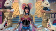 Кэти Перри (Katy Perry) Dark Horse Music Video Stills, 02.20.2014 - 44xHQ 14a899313127440