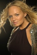 Emma Bunton - Страница 3 F62838313944047