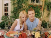 Бритни Спирс и Джастин Тимберлэйк (Justin Timberlake, Britney Spears) Howard Rosenberg Photoshoot 2001 - 27xHQ E85a01316194923