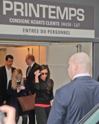 Виктория Бекхэм (Victoria Beckham) 2014-02-28 opens her first shop in shop at Printemps in Paris (56xHQ) 26e062324354013