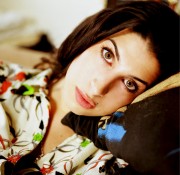 Эми Уайнхаус (Amy Winehouse) Мark Okoh Photoshoot 2004 - 15xHQ Ac0bb7325799590