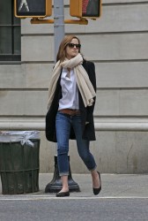 http://thumbnails111.imagebam.com/32837/f2725d328365601.jpg