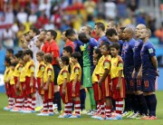 Spain vs. Netherlands - 2014 FIFA World Cup Group B Match, Fonte Nova Arena, Salvador, Brazil, 06/13/2014 (412xHQ) A7ed27333299152