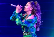 Дженнифер Лопез (Jennifer Lopez) In concert at Foxwoods Casino's Great Theater in Connecticut - June 21, 2014 - 26xUHQ 78588e336189338