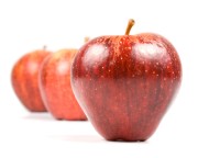 Красные яблоки на белом фоне (Red apple) 9023b8336609709