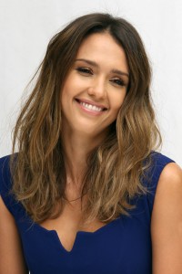 http://thumbnails111.imagebam.com/34399/501769343985521.jpg