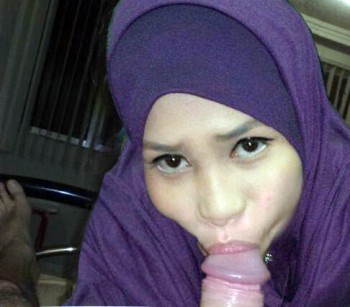 Jilbobs Porn - Jilboobs Hijab Indonesian Porn Videos | Joss Picture Cam