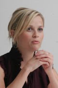 Риз Уизерспун (Reese Witherspoon) Four Christmases press conference portraits by Munawar Hosain , Beverly Hills - 16.11.2008 (74xHQ) 281351355595712