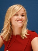 Риз Уизерспун (Reese Witherspoon) 'Water For Elephants' Press Conference (Santa Monica, 02.04.2011) 8fa31d355598753