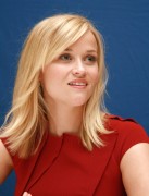 Риз Уизерспун (Reese Witherspoon) 'Water For Elephants' Press Conference (Santa Monica, 02.04.2011) Ca922a355599239