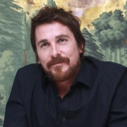 Кристиан Бэйл (Christian Bale) 'American Hustle' press conference (New York, 06.12.2013) 7e5ea2356887845
