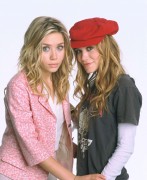 Мэри-Кейт Олсен и Эшли Олсен (Ashley, Mary-Kate Olsen) New York Minute Promoshoot 2004 - 39xHQ 2560d0358551796