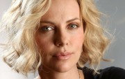 Шарлиз Терон (Charlize Theron) Photo shoot at Paramount's office in New York 2011 (29xHQ) 5f580d360250713