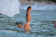 Кэндис Свейнпол (Candice Swanepoel) on the set of a Victoria's Secret shoot in Caribbean 06.11.14 - 49 HQ  Ad966a362902757