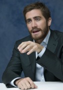 Джейк Джилленхол (Jake Gyllenhaal) Rendition Press Conference 2007 - 54xHQ 701b69363035027