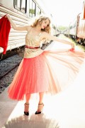 Тейлор Свифт (Taylor Swift) Glamour Magazine Photoshoot by Ellen von Unwerth, 2012 (14xHQ) Dbf630363223387