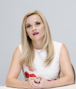 Риз Уизерспун (Reese Witherspoon) Wild Press Conference, Four seasons Los Angeles, 11.06.2014 (51xHQ) A6cba9364142076