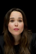 Эллен Пейдж (Ellen Page) X-Men Days of Future Past Press Conference, Ritz Carlton Hotel, 2014 - 60xHQ 7f151a364165857