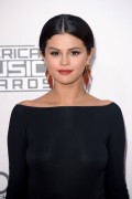 Selena Gomez - 2014 American Music Awards in LA 11/23/2014
