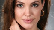 Анджелина Джоли (Angelina Jolie)   Carlo Allegri Portraits (New York, December 3, 2011) (38xHQ) 75d5e7367509277