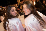 Victoria's Secret models - Backstage prior to the 2014 Victoria's Secret Fashion Show in London - 12/02/2014 (36xHQ) 744835372188513