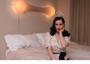  Дита фон Тиз (Dita von Teese) Rahav Segev Photoshoot (19xHQ) D8ee17377709508