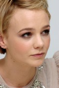Кэри Маллиган (Carey Mulligan) 'Never Let Me Go'press conference (Los Angeles, 08.09.2010) 95a531379450636