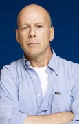Брюс Уиллис (Bruce Willis) Red - Photocall, New York City, 10.03.2010 - 6xHQ 177707381284874
