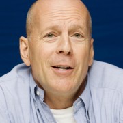 Брюс Уиллис (Bruce Willis) Red - Photocall, New York City, 10.03.2010 - 6xHQ Abe7ab381284847