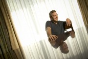 Джордж Клуни (George Clooney)  Jay L. Clendenin Press Shoot 2005 - 22xHQ 330df4382888491