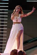 Кайли Миноуг (Kylie Minogue) attends the 2010 Wind Music Awards in Verona, 2010.05.29 (31xHQ) C5b3cb384149420