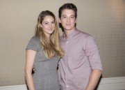 Шейлин Вудли (Shailene Woodley) The Speculator Now press conference (Beverly Hills, 29.07.2013) (77xHQ) Ace46a384416632