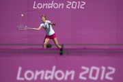 Виктория Азаренка - training at 2012 Olympics in London (13xHQ) Bd0422384411615