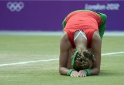 Виктория Азаренка - at 2012 Olympics in London (96xHQ) Fc4024384411504